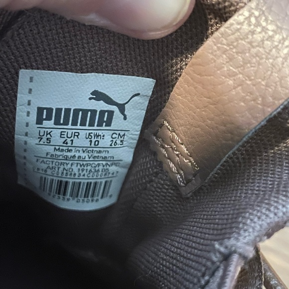 Puma sneakers size women’s 10 - Picture 2 of 6